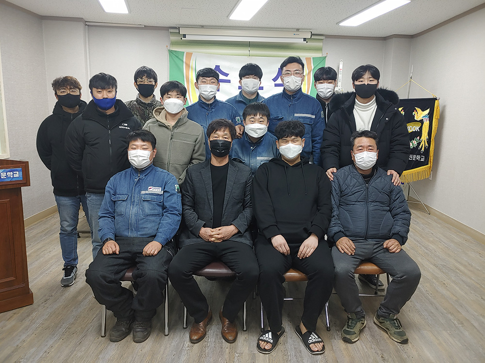 용접194기 수료식